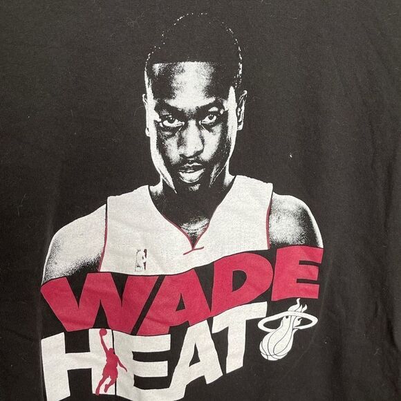 NBA Majestic Wade Short Sleeve T Shirt Mens 2XL - Picture 2 of 7